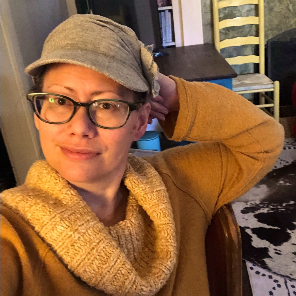 Meet your Posher, Malinda